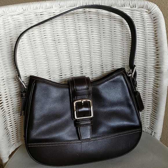 Coach Handbags - Coach leather bag